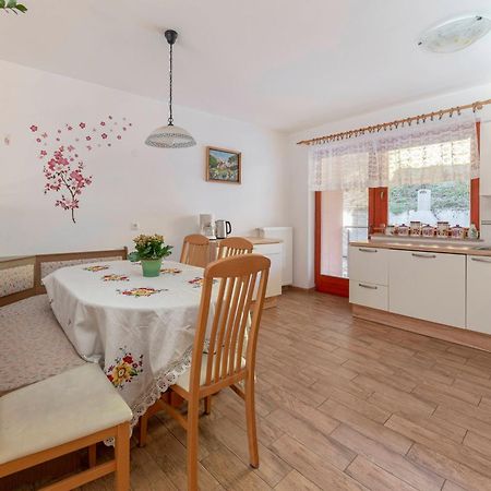 Apartment Pr' Kavac Rateče Exteriör bild