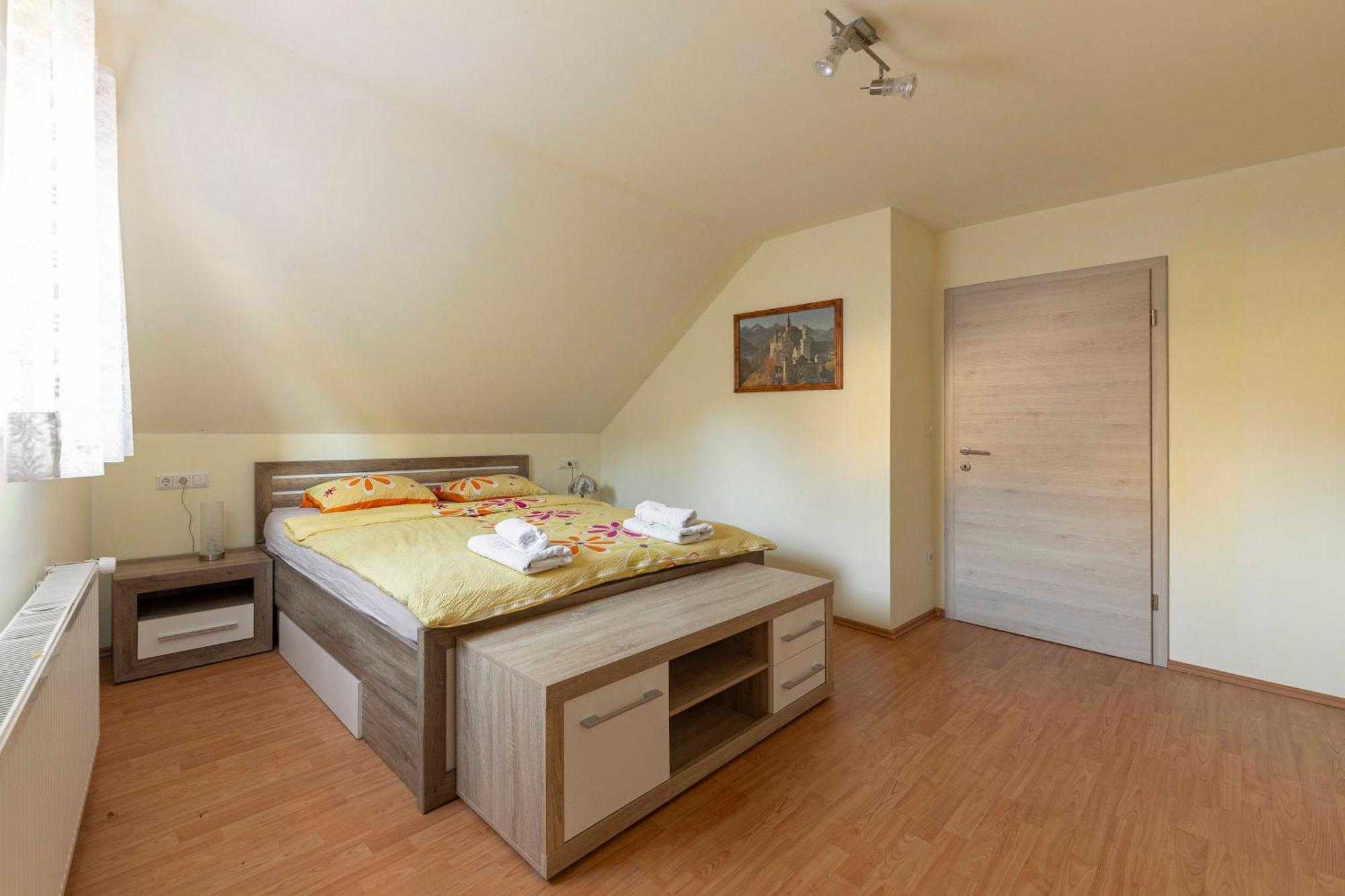 Apartment Pr' Kavac Rateče Exteriör bild