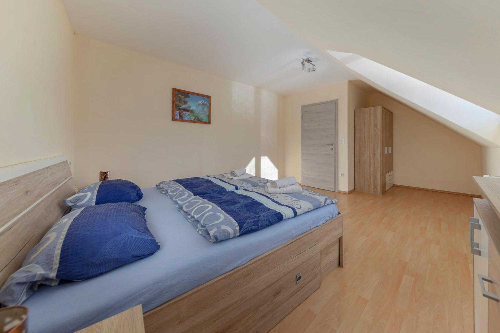 Apartment Pr' Kavac Rateče Exteriör bild