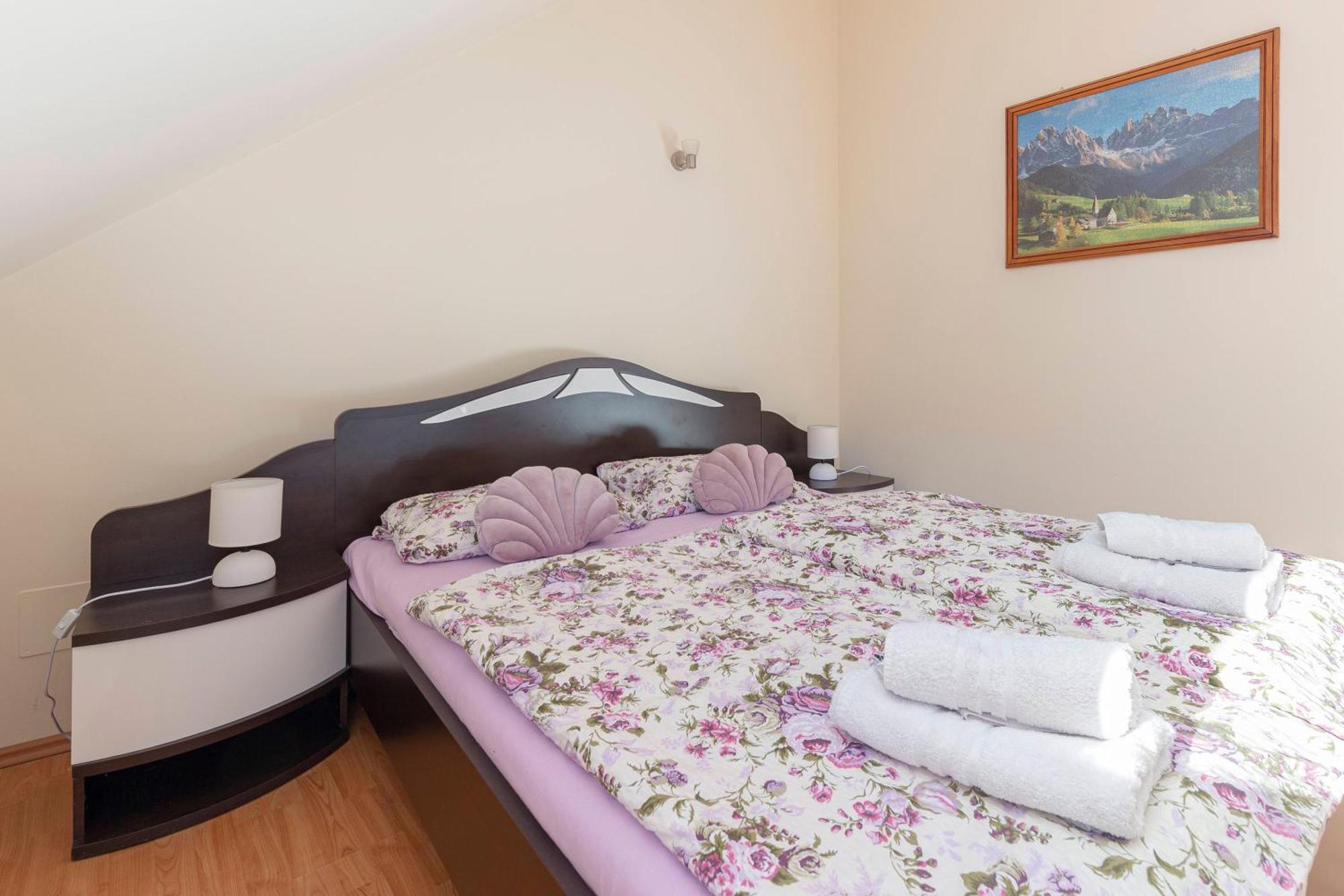Apartment Pr' Kavac Rateče Exteriör bild
